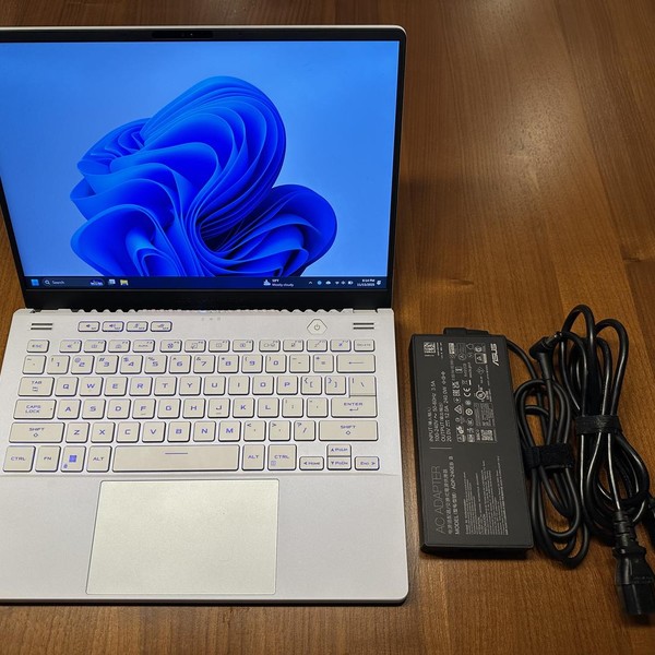 Asus ROG Zephyrus G14 (2023) GA402 - 512 GB, White, 16 GB, AMD Ryzen 9