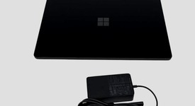 Mint
													Microsoft Surface Laptop 4 - I5, Black, 512 GB, 8 GB, 13.5", photo 5 of 9