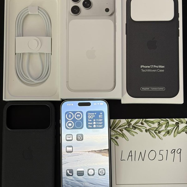 Apple iPhone 17 Pro Max - Unlocked, 256 GB, Silver, A3257