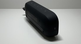 Mint
													Bose Soundlink Flex - Black, photo 3 of 4