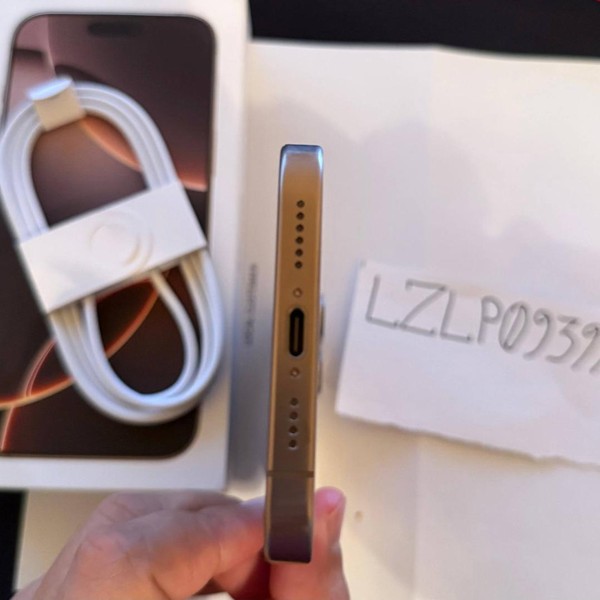 Apple iPhone 16 Pro Max - Unlocked, 512 GB, Desert, A3084