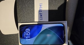 Mint
													Apple iPhone 17 - Unlocked, Black, 256 GB, A3258, photo 5 of 12