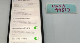 Good
													Apple iPhone SE 3rd Gen 2022 - Unlocked, Midnight, 256 GB, A2595, photo 2 of 4