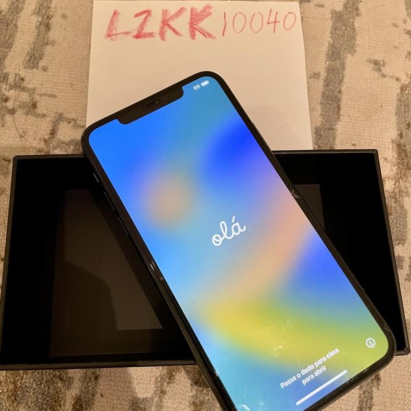 Apple iPhone 11 Pro Max - Unlocked, 256 GB, Green, A2161