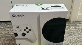 New
													Xbox Series S (2020) - White, 512 GB, photo 1 of 2