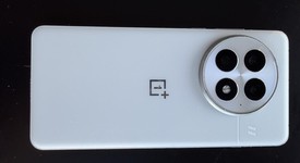 Good
													OnePlus 13 - Unlocked, Arctic Dawn, 512 GB, 16 GB, photo 2 of 12