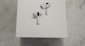 Used
													Apple AirPods Pro 2nd Gen - Lightning, photo 5 of 5