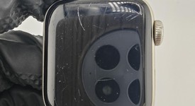 Good
													Apple Watch SE 2nd Gen 40mm - Silver, A2722 - GPS, Aluminum, photo 5 of 10