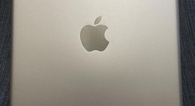 Mint
													Apple iPad 5th Gen - Wi-Fi, Silver, 32 GB, A1822, photo 4 of 6