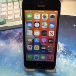 Good Apple iPhone SE 1st Gen 2016 - Unlocked, 64 GB, Grey, A1662