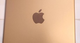 Mint
													Apple iPad 6th Gen - Wi-Fi, Gold, 32 GB, A1893, photo 5 of 6