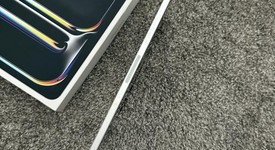 Mint
													Apple iPad Pro 13" (M4) 2024 - Wi-Fi, Silver, 256 GB, 8 GB, A2925, Standard Glass, photo 2 of 8