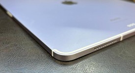 Good
													Apple iPad Air 13" (M2) 2024 - Unlocked, Purple, 256 GB, A2899, photo 4 of 7