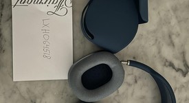 Used
													Apple AirPods Max - Sky Blue, photo 1 of 7