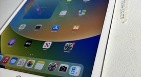 Good
													Apple iPad Pro 12.9" 2nd Gen 2017 - Unlocked, Silver, 64 GB, photo 3 of 11