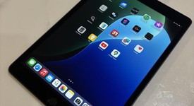 Mint
													Apple iPad 8th Gen - Wi-Fi, Gray, 32 GB, A2270, photo 2 of 13