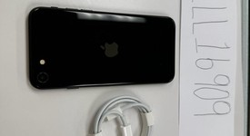Mint
													Apple iPhone SE 3rd Gen 2022 - Unlocked, Midnight, 64 GB, A2595, photo 2 of 8