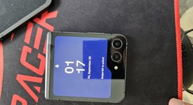 Mint
													Samsung Galaxy Z Flip5 - T-Mobile, Graphite, 256 GB, 8 GB, SM-F731U, photo 2 of 15