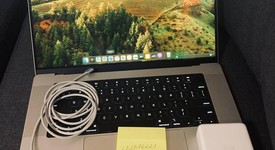 Good
													MacBook Pro 2021 - 16" - Apple M1 Max, Silver, 2 TB, 64 GB, photo 2 of 21