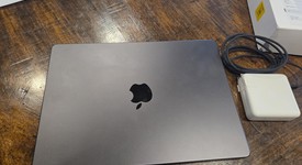 Mint
													MacBook Pro Late 2023 (M3) - 14" - Apple M3 Pro 12-core, Black, 1 TB, 18 GB, 18-core GPU, photo 4 of 7