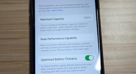 Fair
													Apple iPhone SE 3rd Gen 2022 - Unlocked, Midnight, 64 GB, A2595, photo 1 of 13