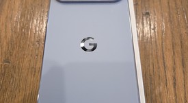 Mint
													Google Pixel 10 Pro XL - Unlocked, Moonstone, 256 GB, GUL82, photo 3 of 11