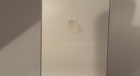 Mint
													Apple iPhone 15 Pro - Unlocked, White, 256 GB, A2848, photo 3 of 15