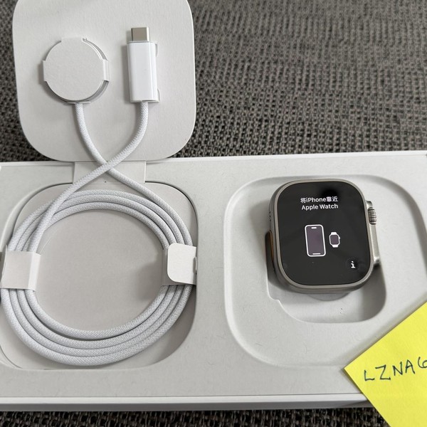 Apple Watch Ultra 49mm - Unlocked, Titanium, A2622