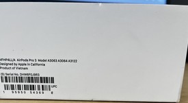 New
													Apple AirPods Pro 3, photo 4 of 4