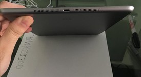 Mint
													Apple iPad Air - Verizon, Gray, 16 GB, photo 2 of 7