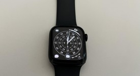 Good
													Apple Watch Series 9 41mm - Unlocked, Midnight, A2982 - Cellular, Aluminum, photo 1 of 5