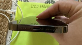 Mint
													Apple iPhone 13 Pro - Unlocked, Graphite, 128 GB, A2483, photo 5 of 10