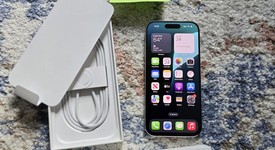 Mint
													Apple iPhone 16 Pro - Unlocked, White, 128 GB, A3083, photo 3 of 12