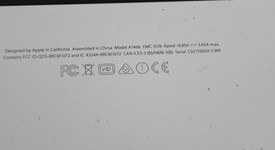 Good
													MacBook Air 2017 - 13" - Silver, 128 GB, 8 GB, photo 2 of 9