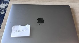 Good
													MacBook Air 2020 - 13" - Apple M1, Silver, 128 GB, 8 GB, photo 3 of 7