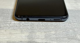 Good
													Samsung Galaxy S10e - Verizon, Black, 128 GB, 6 GB, SM-G970U, photo 4 of 9