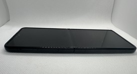 Fair
													Samsung Galaxy Z Flip3 5G - Unlocked, Black, 256 GB, 8 GB, SM-F711U1, photo 3 of 3