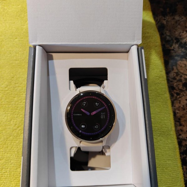 Garmin Venu 3S - Rose Gold