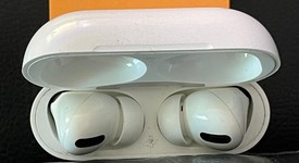 Used
													Apple AirPods Pro - Wireless Case, photo 1 of 5