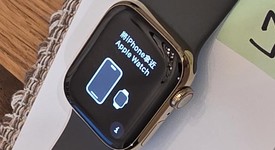Mint
													Apple Watch Series 9 41mm - Unlocked, Gold, A2982 - Cellular, Stainless, photo 4 of 7