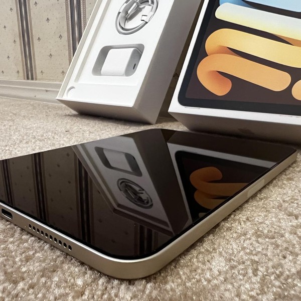 Apple iPad Mini 6th Gen - Wi-Fi, 64 GB, Starlight, A2567