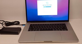 Good
													MacBook Pro 2016 (With Touch Bar) - 15" - Silver, 512 GB, 16 GB, photo 5 of 25