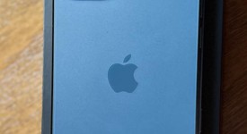 Good
													Apple iPhone 12 Pro - Unlocked, Pacific Blue, 256 GB, A2341, photo 2 of 7