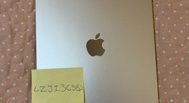 Mint
													Apple iPad Air 5th Gen - Unlocked, Gray, 64 GB, A2589, photo 1 of 10