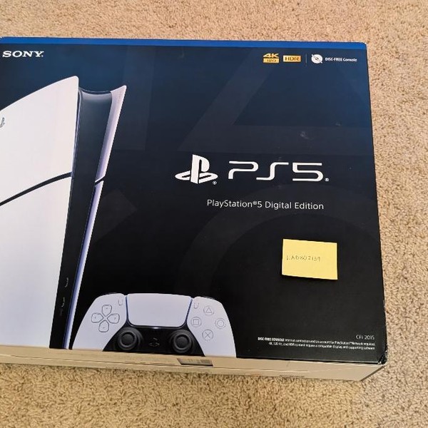 PlayStation 5 Slim Digital Edition (2023) - 1 TB, White