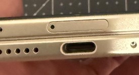 Mint
													Google Pixel 9 Pro Fold - Unlocked, Porcelain, 512 GB, GGH2X, photo 4 of 9