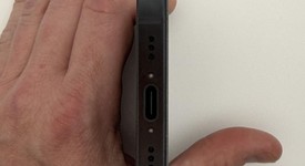 Mint
													Apple iPhone 16e - Unlocked, Black, 256 GB, A3212, photo 3 of 8