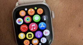 Mint
													Apple Watch Series 9 41mm - Pink, A2978 - GPS, Aluminum, photo 3 of 7