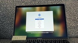 Good
													MacBook Air 2020 - 13" - I5, Silver, 512 GB, 8 GB, photo 4 of 5