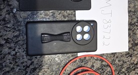 Good
													OnePlus 12 - Unlocked, Black, 512 GB, 16 GB, CPH2583, photo 1 of 12